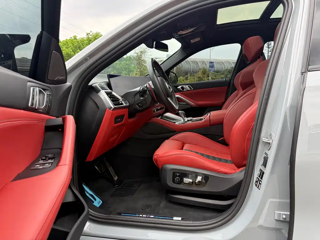 BMW X6 M 2024