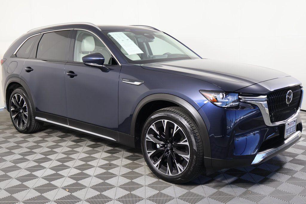 Mazda CX-90 2025
