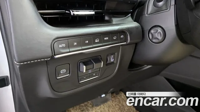 Cadillac Escalade 2023
