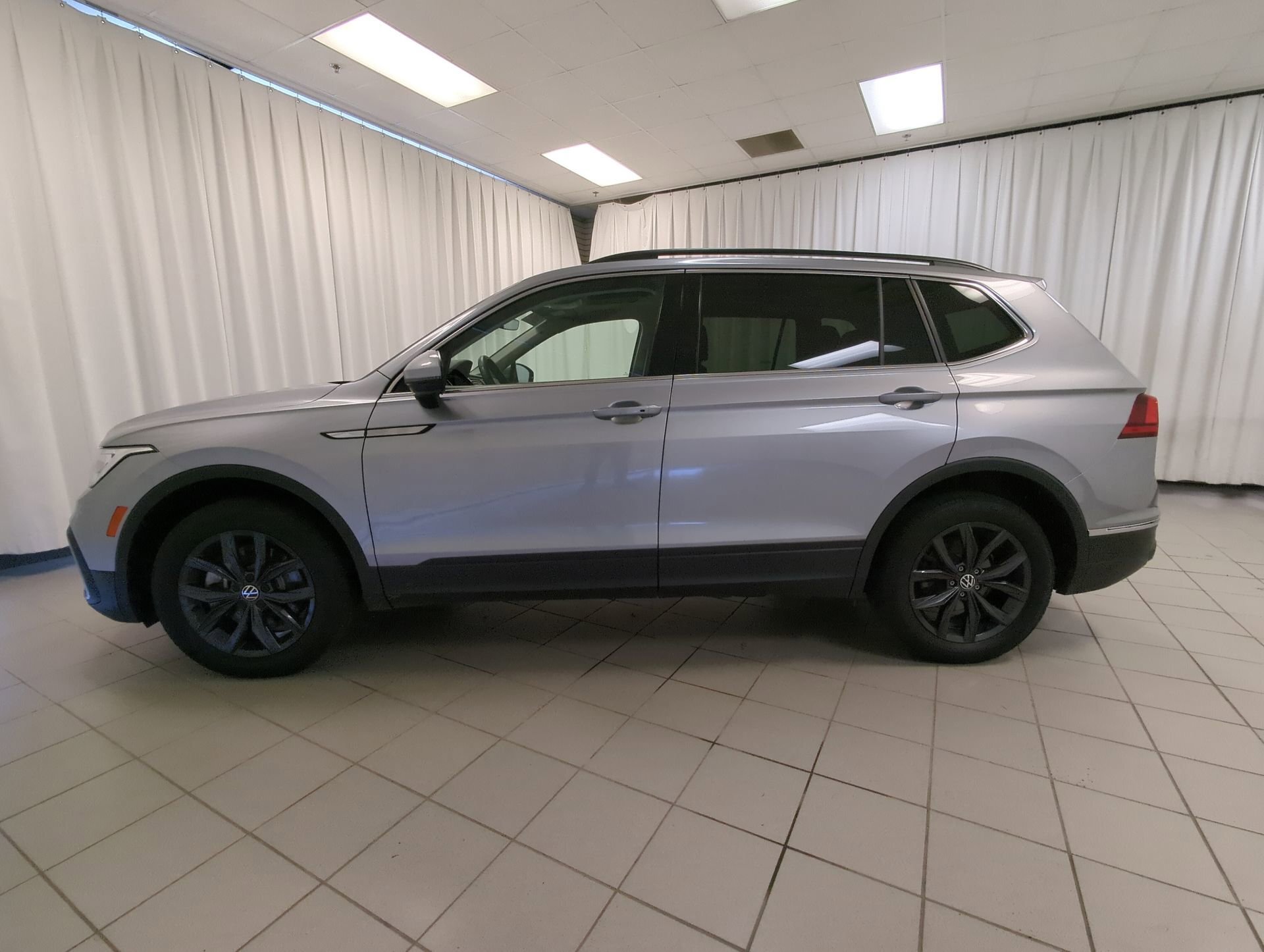 Volkswagen Tiguan 2024