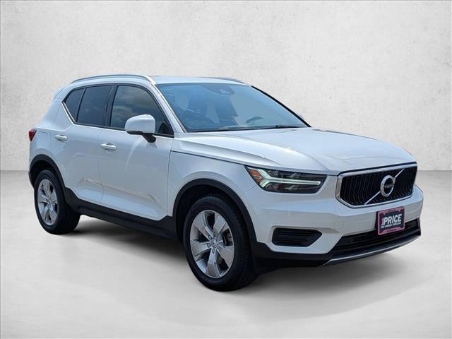 Volvo XC40 2022