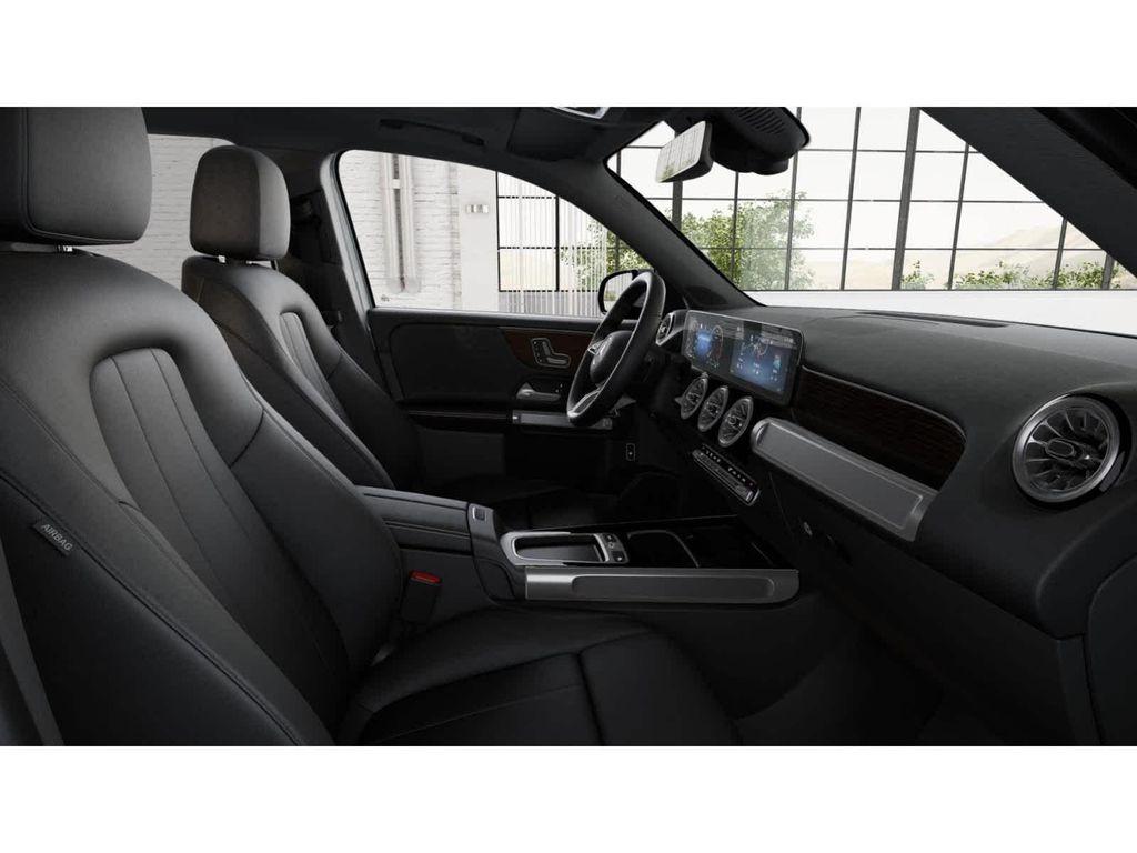 Mercedes-Benz GLB 250 2026