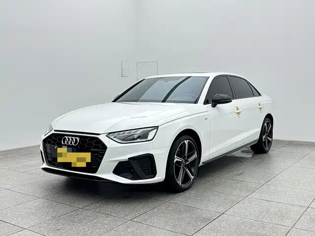 Audi A4 2024