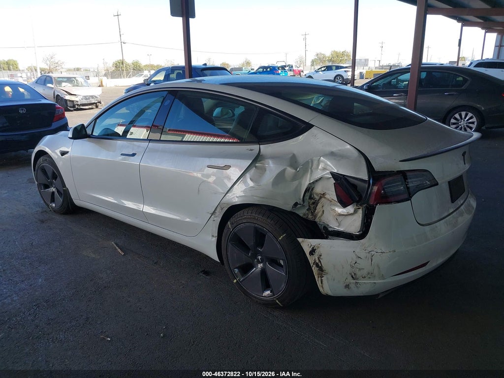 Tesla Model 3 2022