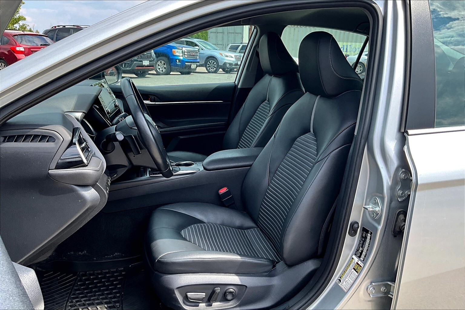 Toyota Camry 2023