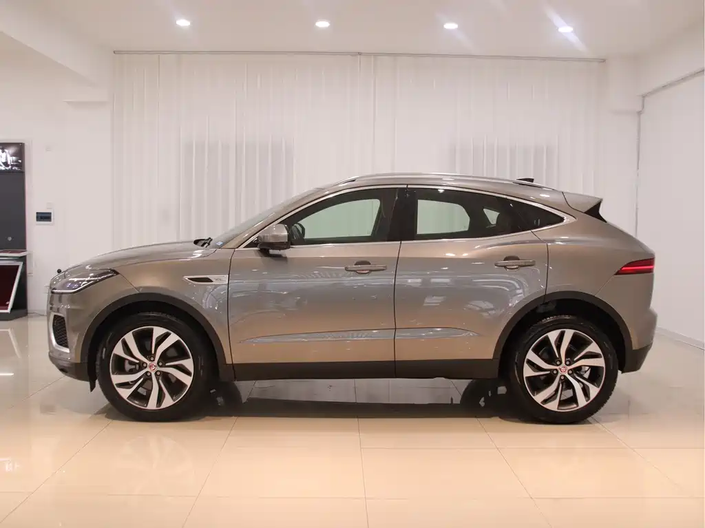 Jaguar E-Pace 2023