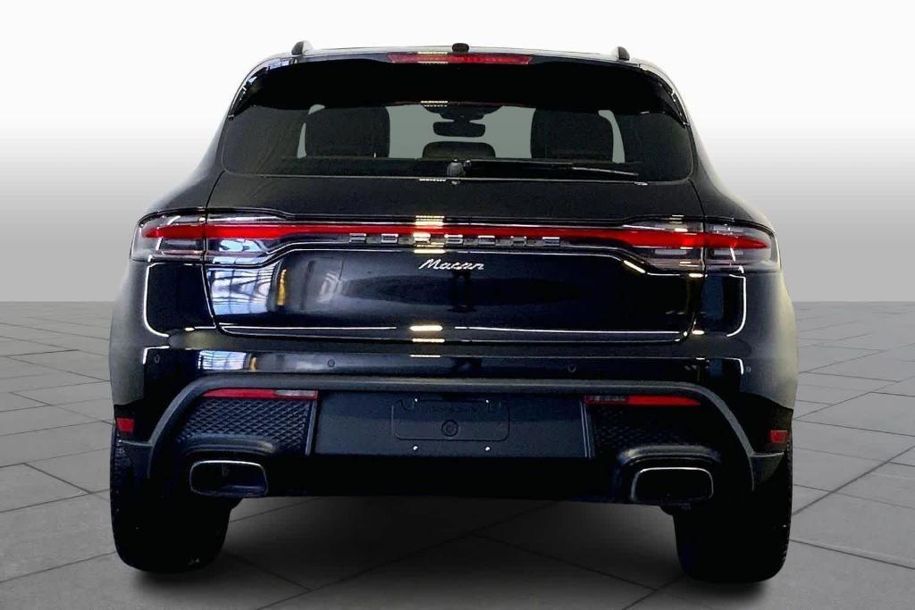 Porsche Macan 2024