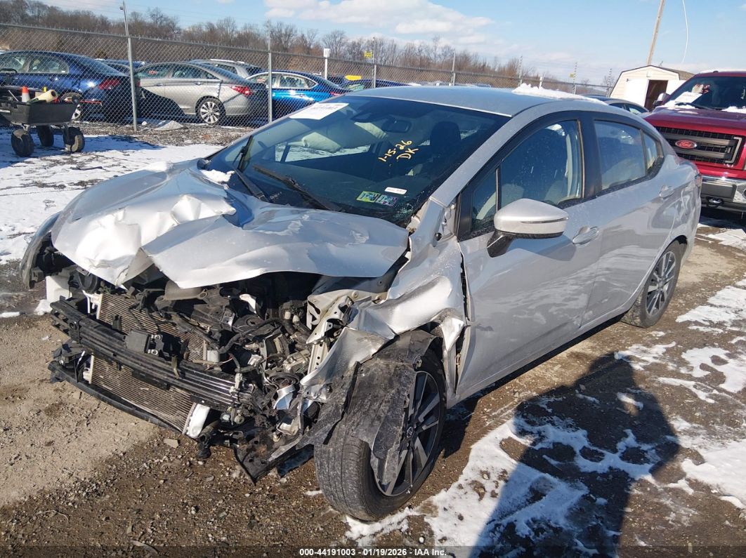 Nissan Versa 2021
