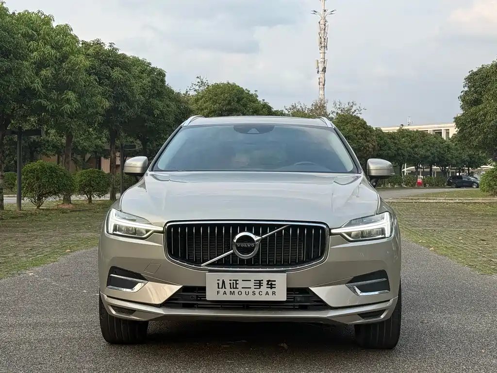 Volvo XC60 2021