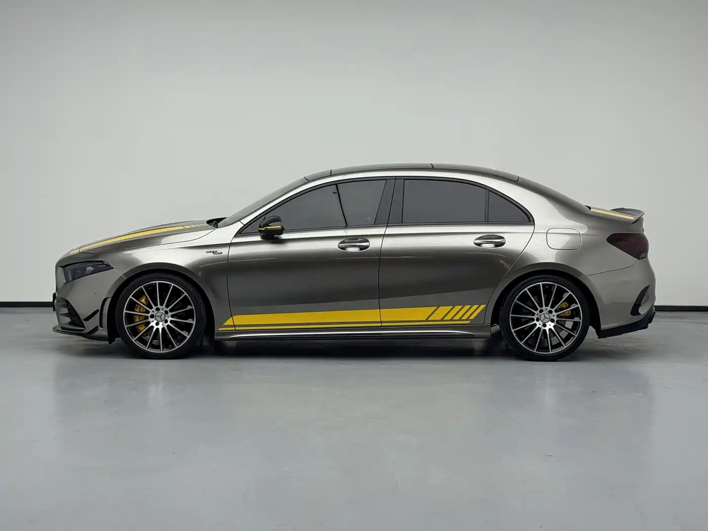 Mercedes-Benz A-Класс 2021