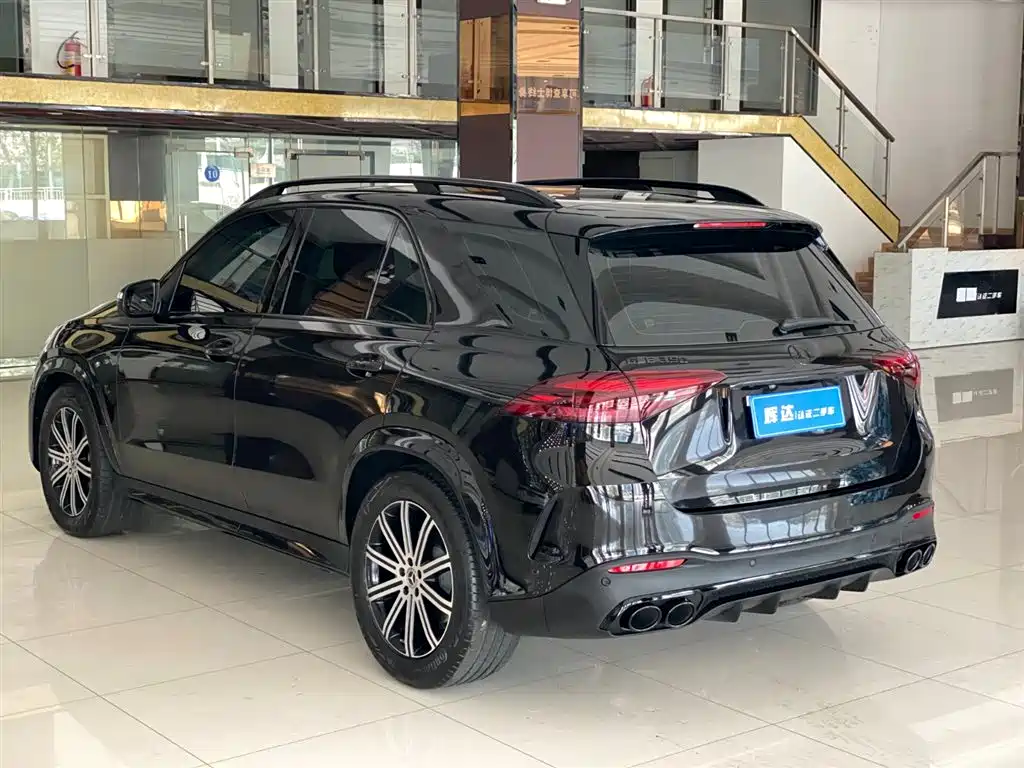 Mercedes-Benz GLE 2025