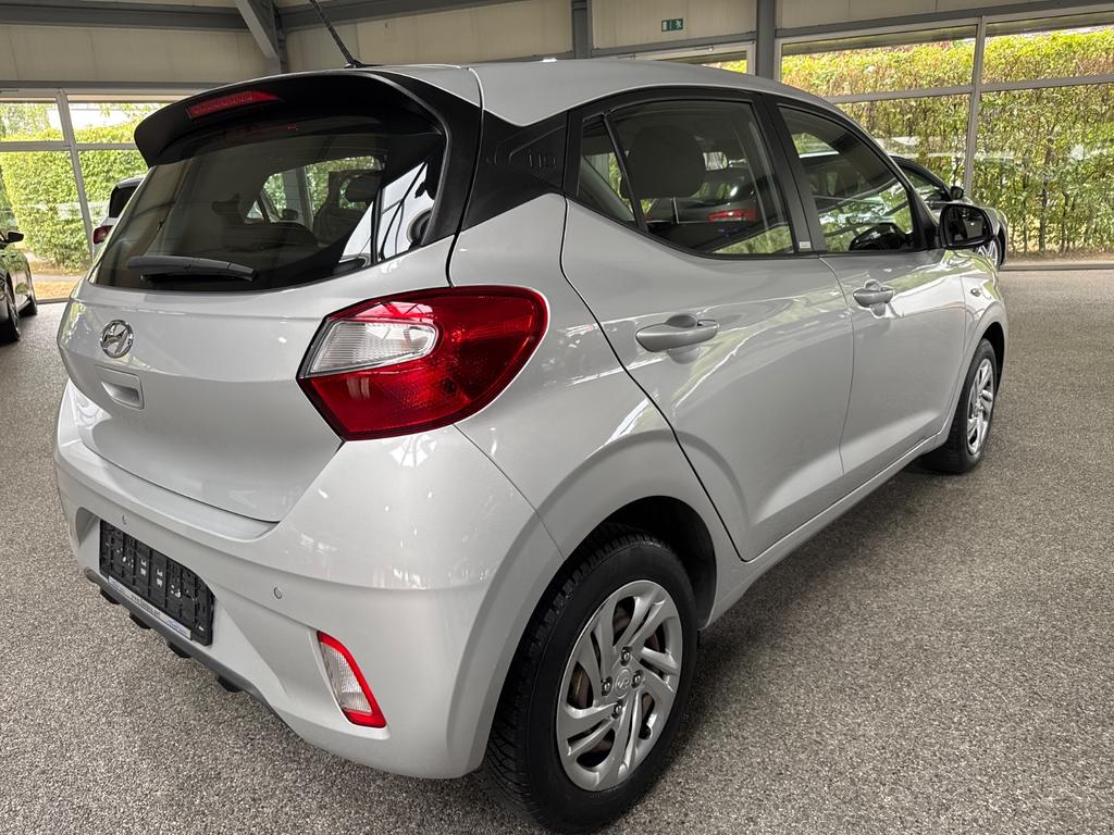 Hyundai i10 2021