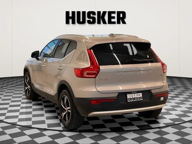 Volvo XC40 2024