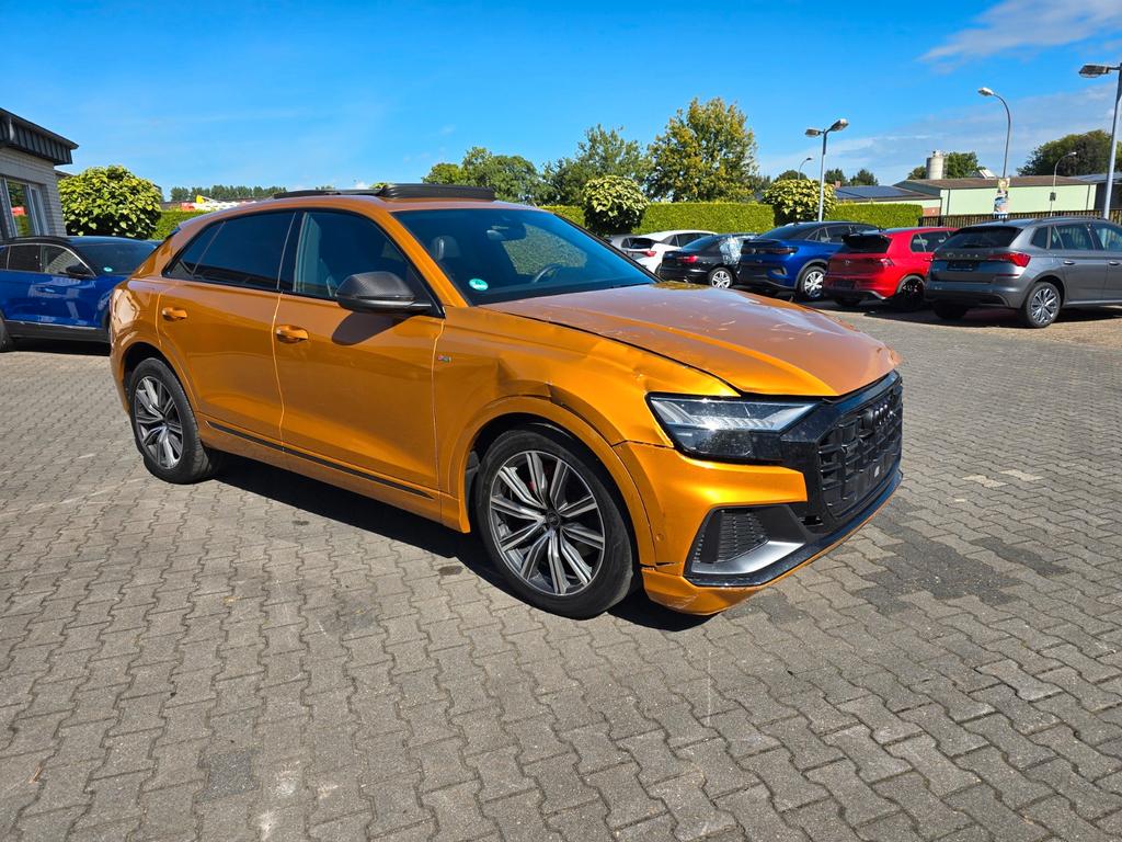 Audi Q8 2023