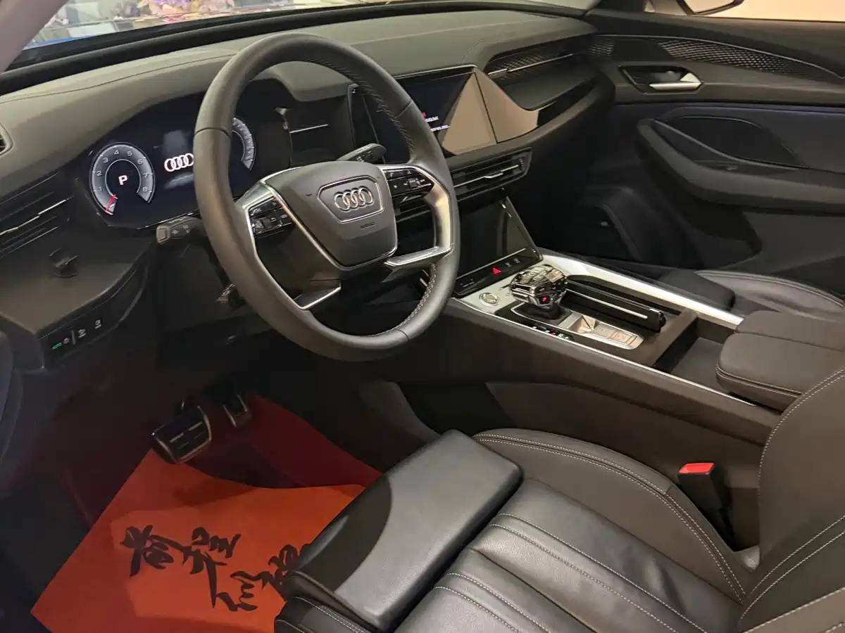 Audi Q6 2025