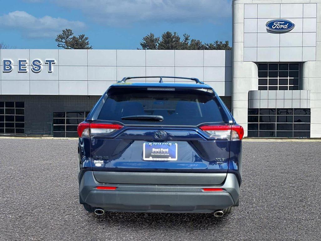 Toyota RAV4 2025