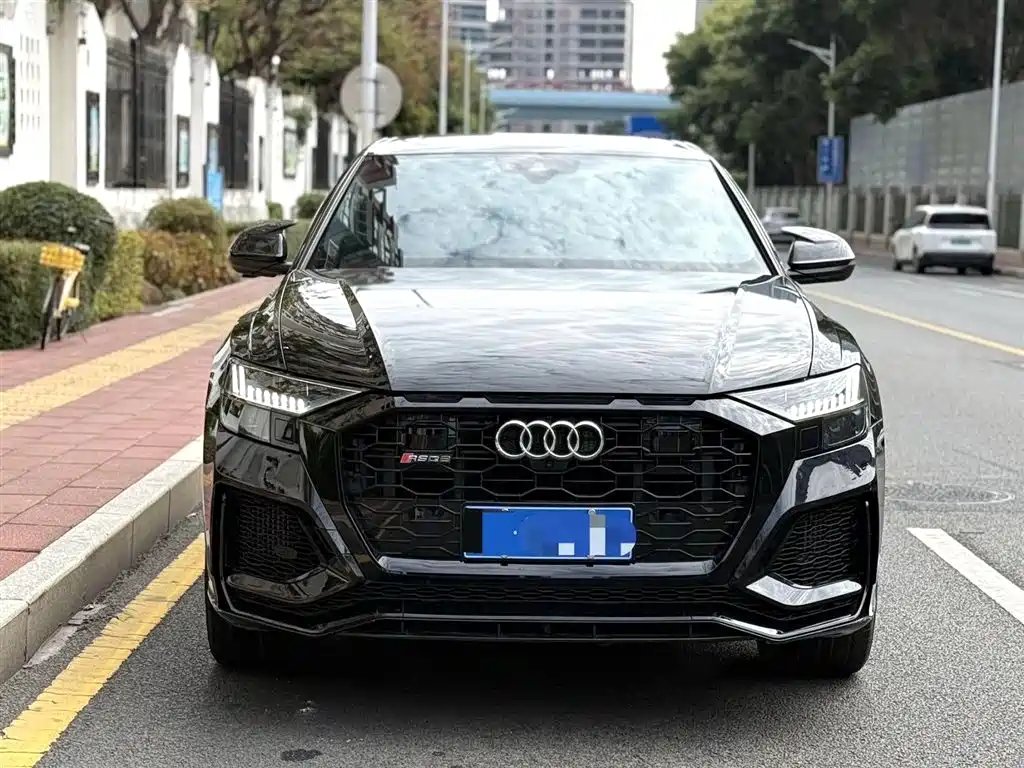 Audi Q8 2021