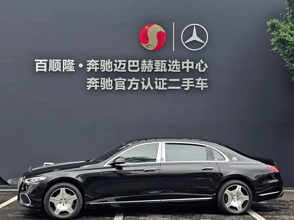 Mercedes-Benz Maybach S-Класс 2021