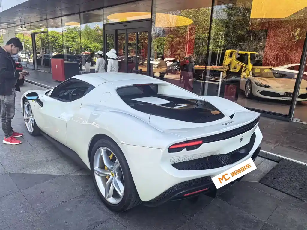 Ferrari 296 2025