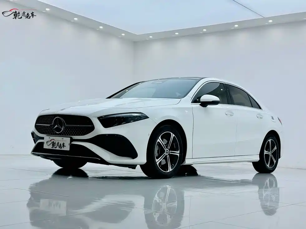 Mercedes-Benz A-Класс 2024