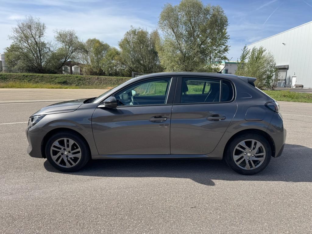 Peugeot 208 2022