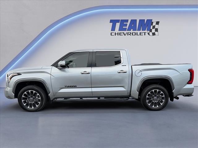 Toyota Tundra 2024