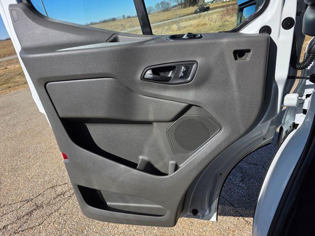 Ford Transit 2024