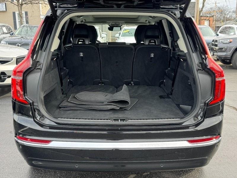 Volvo XC90 2025