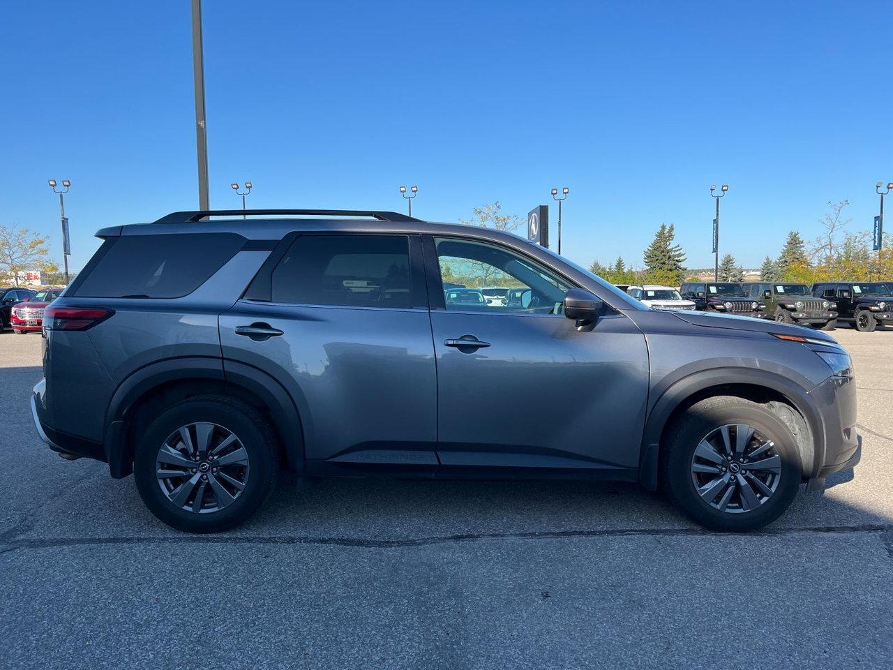 Nissan Pathfinder 2024