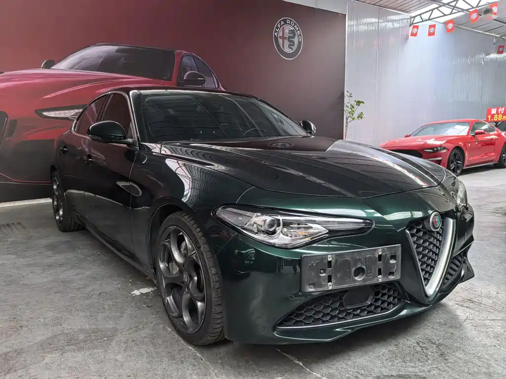 Alfa Romeo Giulia 2022