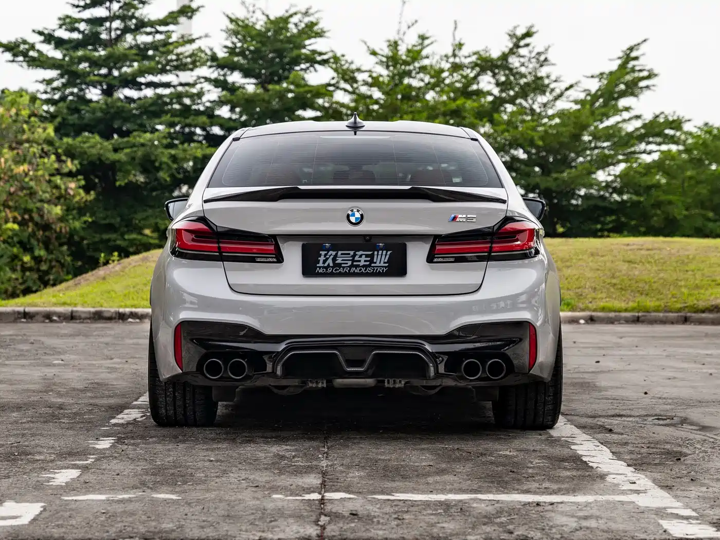 BMW M5 2021