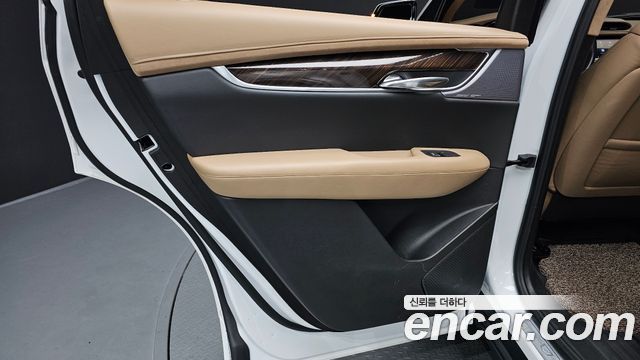Cadillac XT6 2023