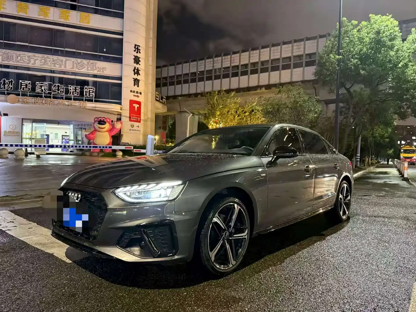 Audi A4 2025