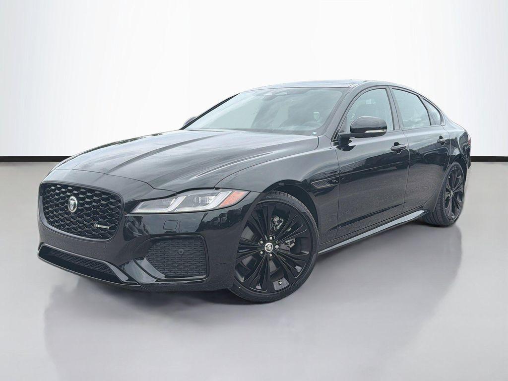 Jaguar XF 2024