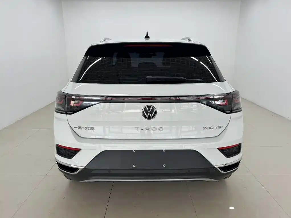Volkswagen T-Roc 2023