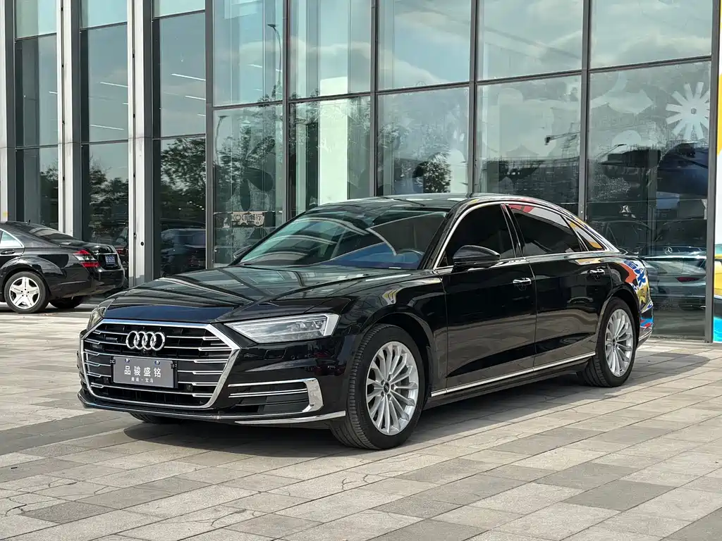 Audi A8 2021