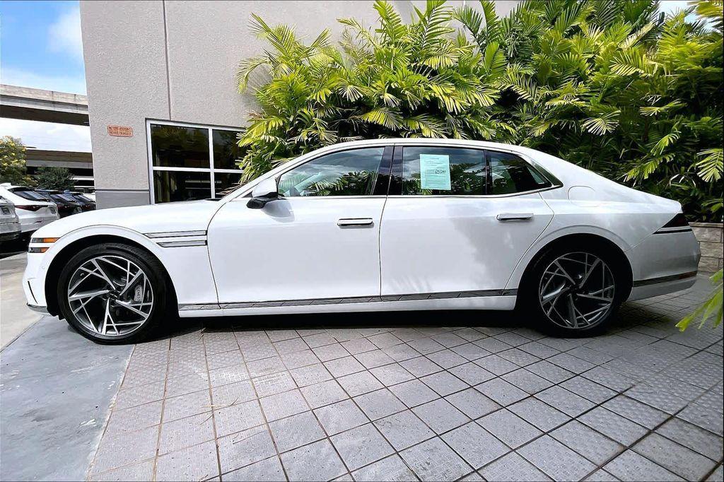 Genesis G90 2023