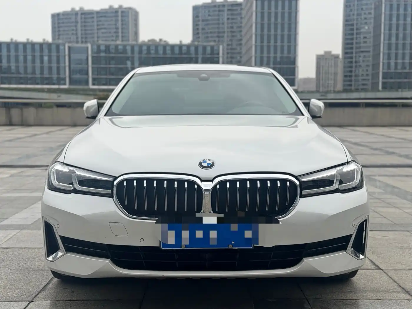 BMW 5 серии 2021