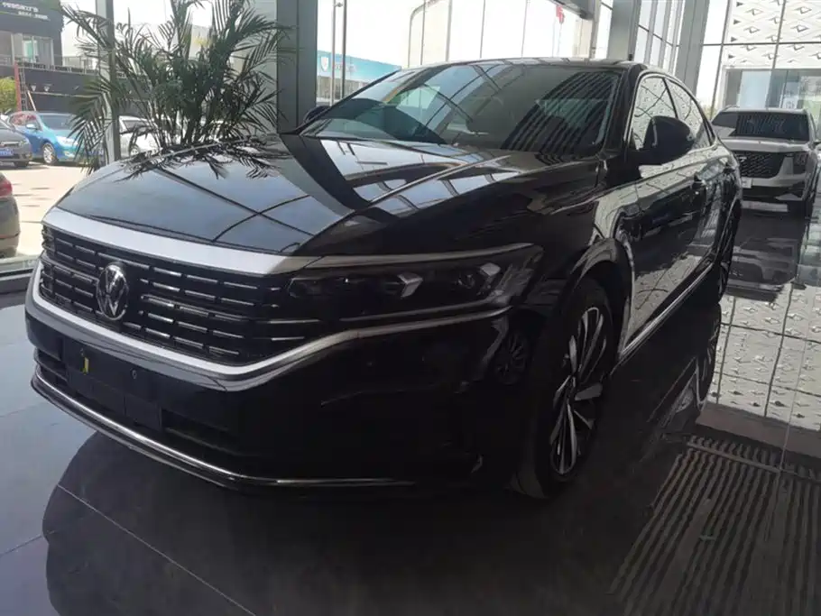 Volkswagen Passat 2022