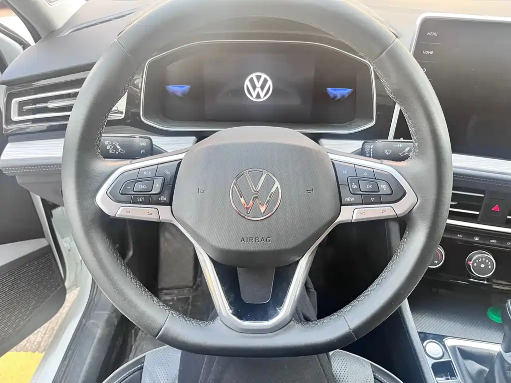 Volkswagen Jetta 2024