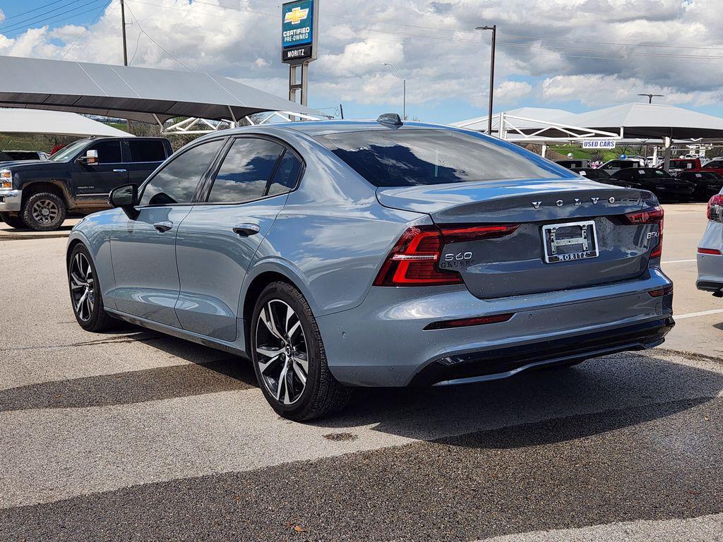 Volvo S60 2024