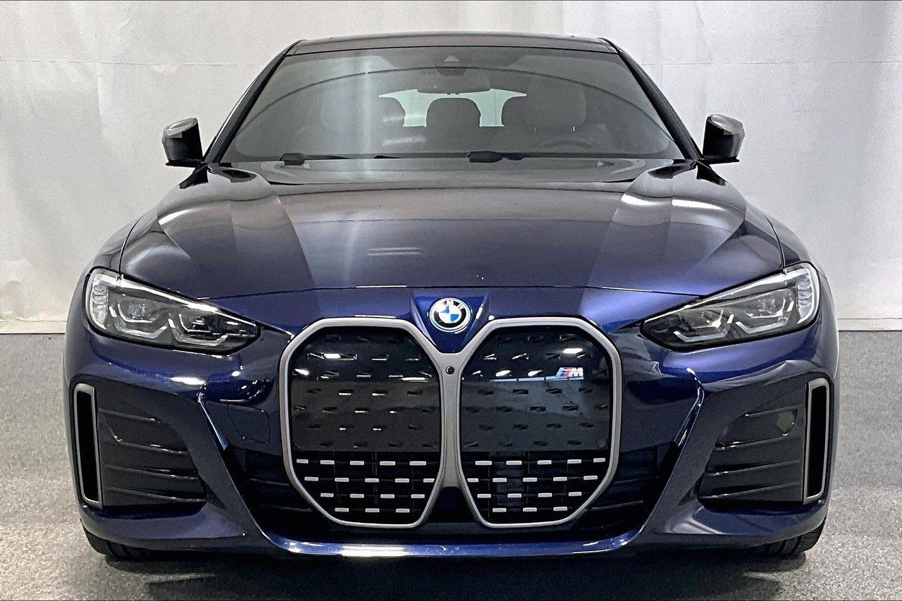 BMW i4 2023