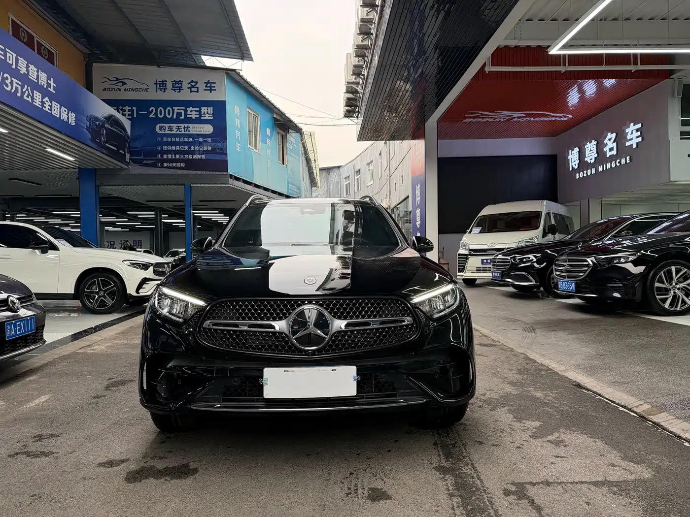 Mercedes-Benz GLC 2025