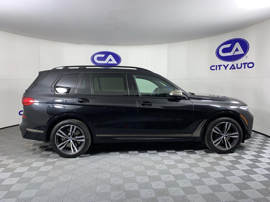 BMW X7 2021
