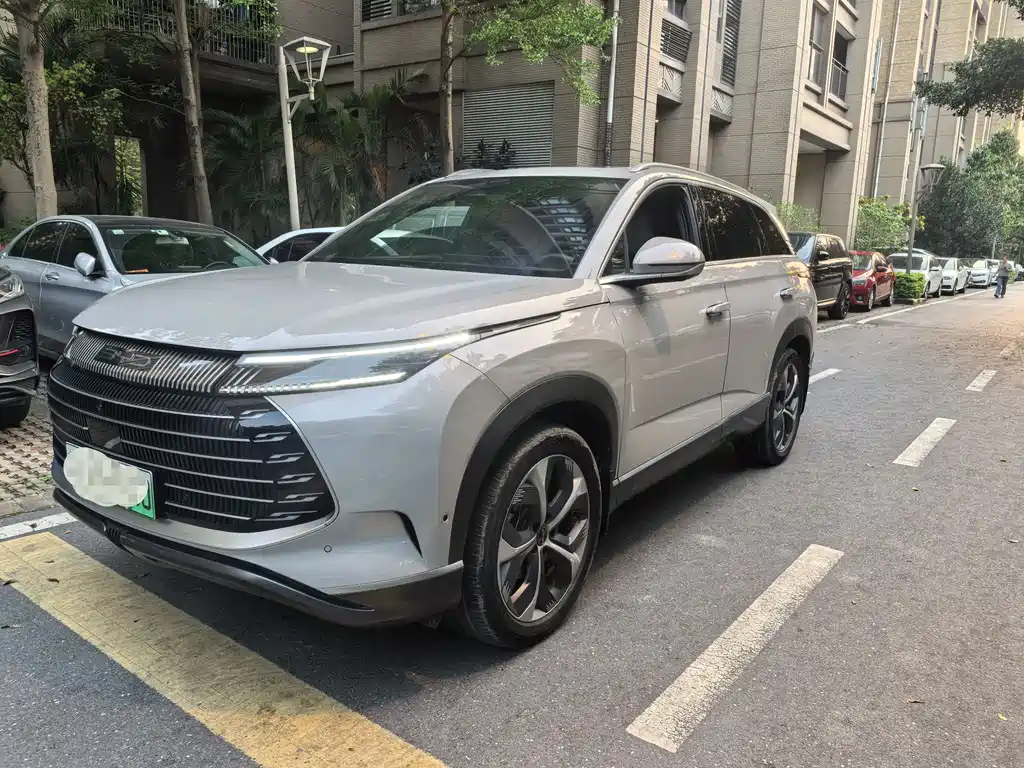 BYD Frigate 07 2023