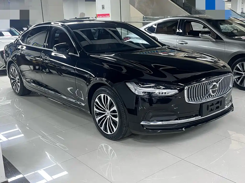 Volvo S90 2023