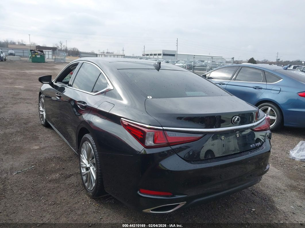Lexus ES 2021