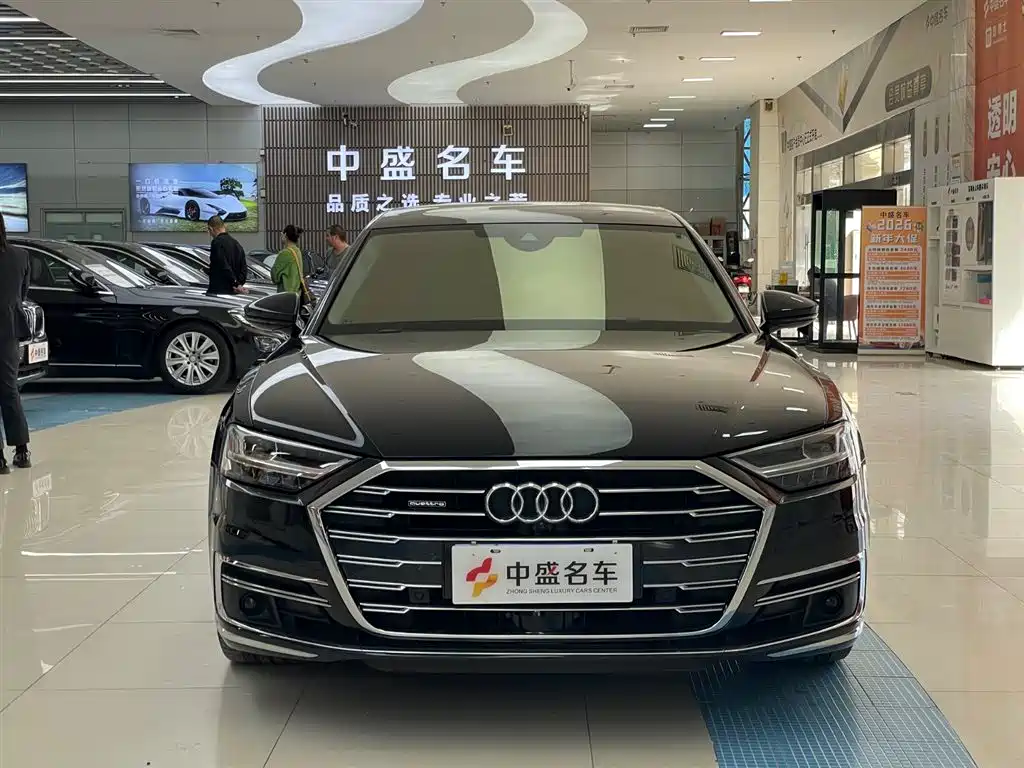 Audi A8 2022