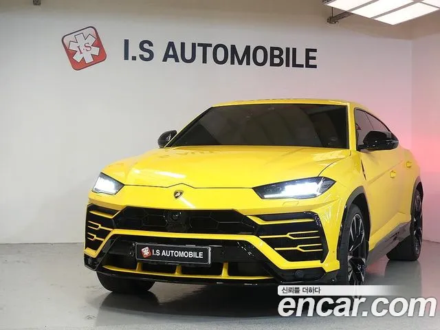 Lamborghini Urus 2021