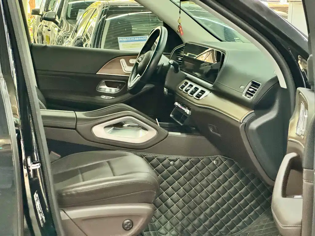 Mercedes-Benz GLE 2023